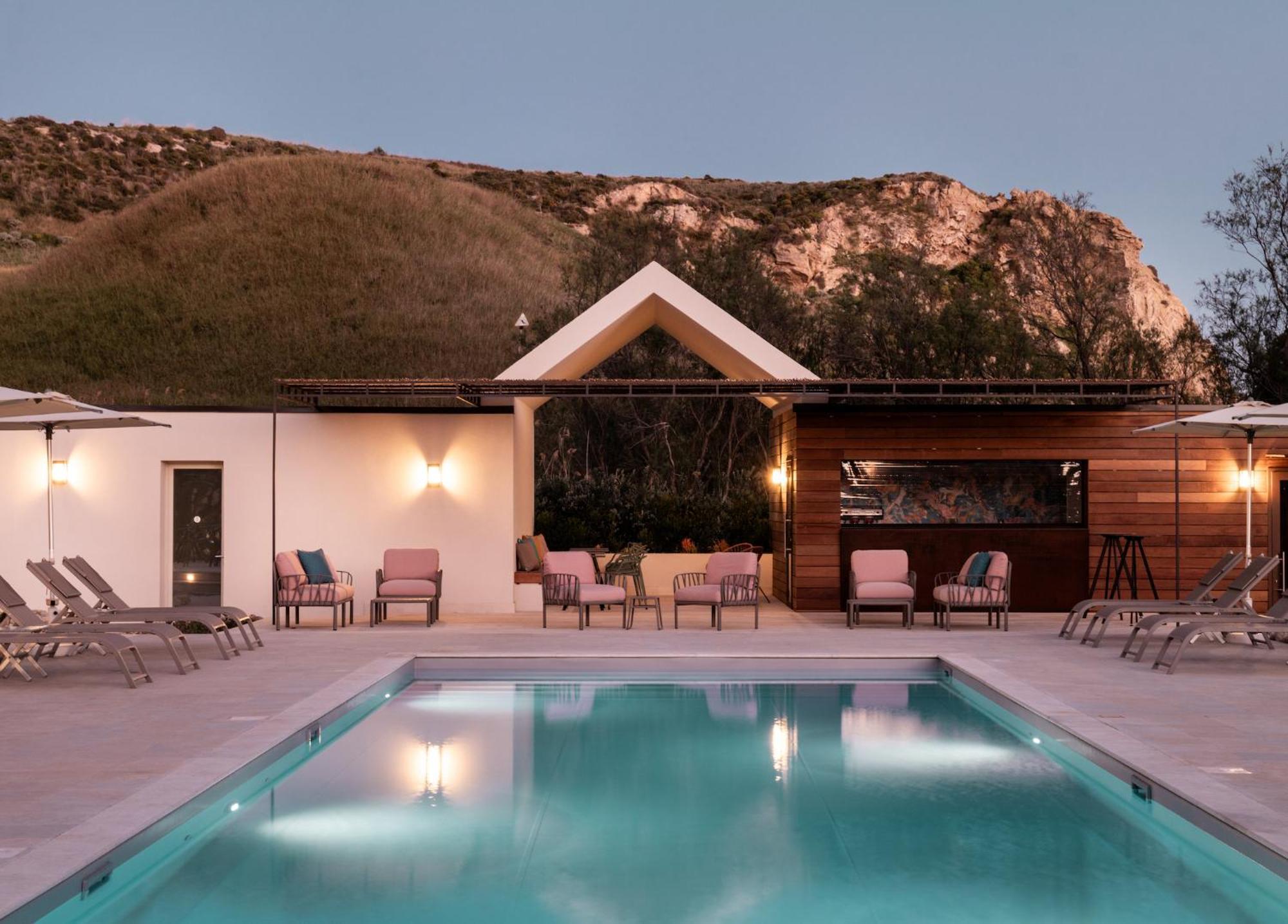 Luna Minoica Suites And Apartments Montallegro Εξωτερικό φωτογραφία