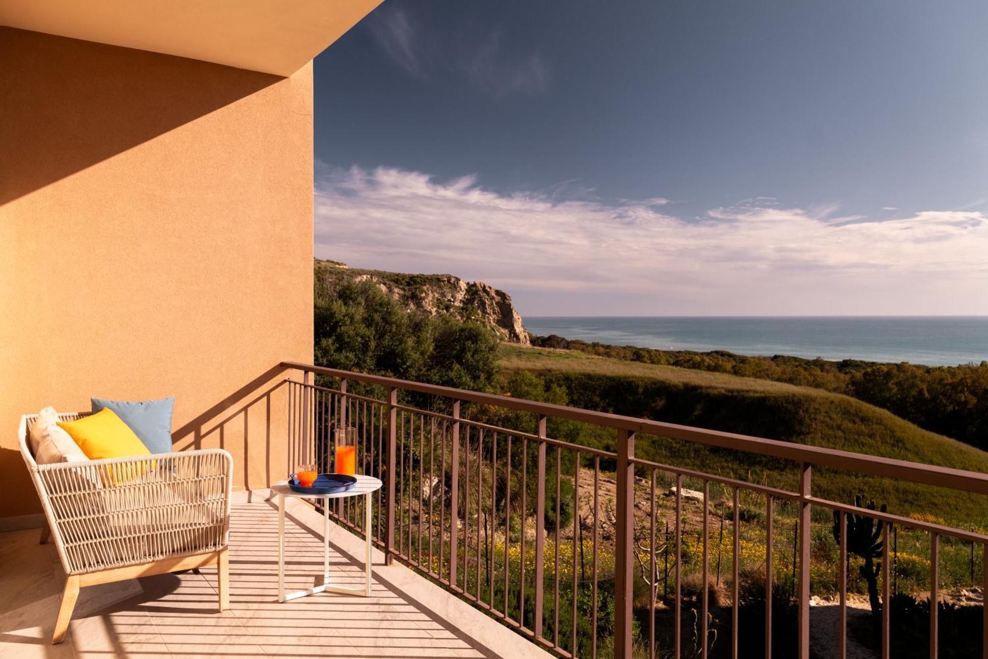 Luna Minoica Suites And Apartments Montallegro Εξωτερικό φωτογραφία